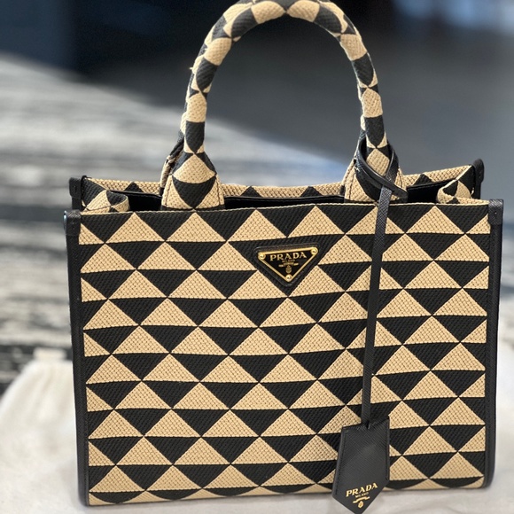 Prada Jacquard Saffiano Triangolo Symbole Embroidered Galleria Double Zip - Picture 1 of 16